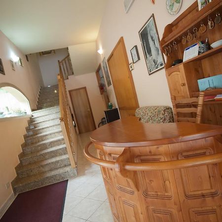 Albergo Magrini Della Genga Genga  Extérieur photo