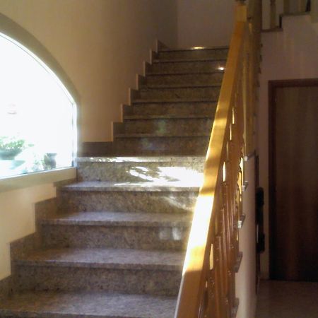 Albergo Magrini Della Genga Genga  Extérieur photo